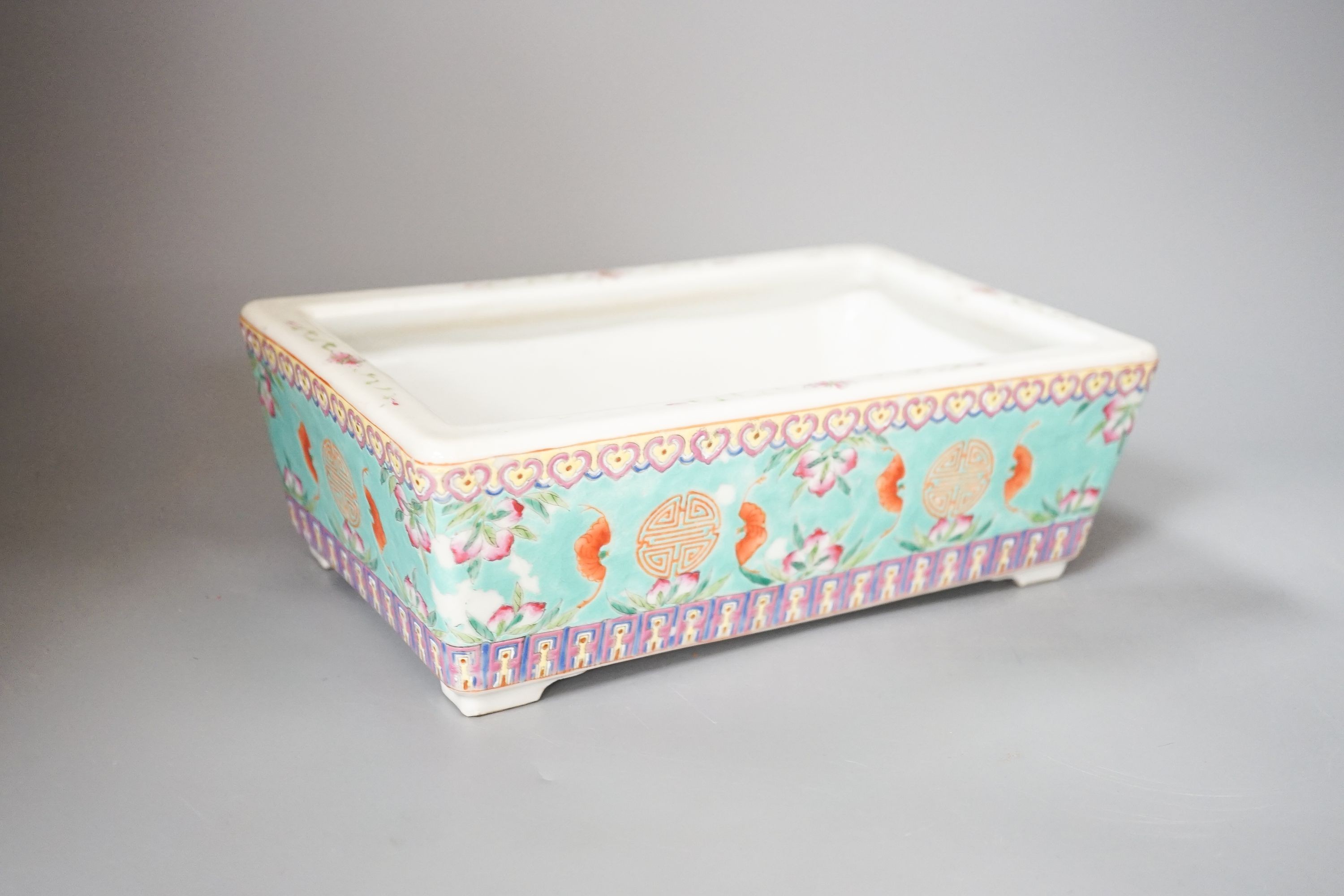 Chinese famille rose planter or narcissus dish, Republic Period 24cm